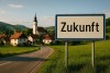 Ortstafel mit der Aufschrift Zukunft