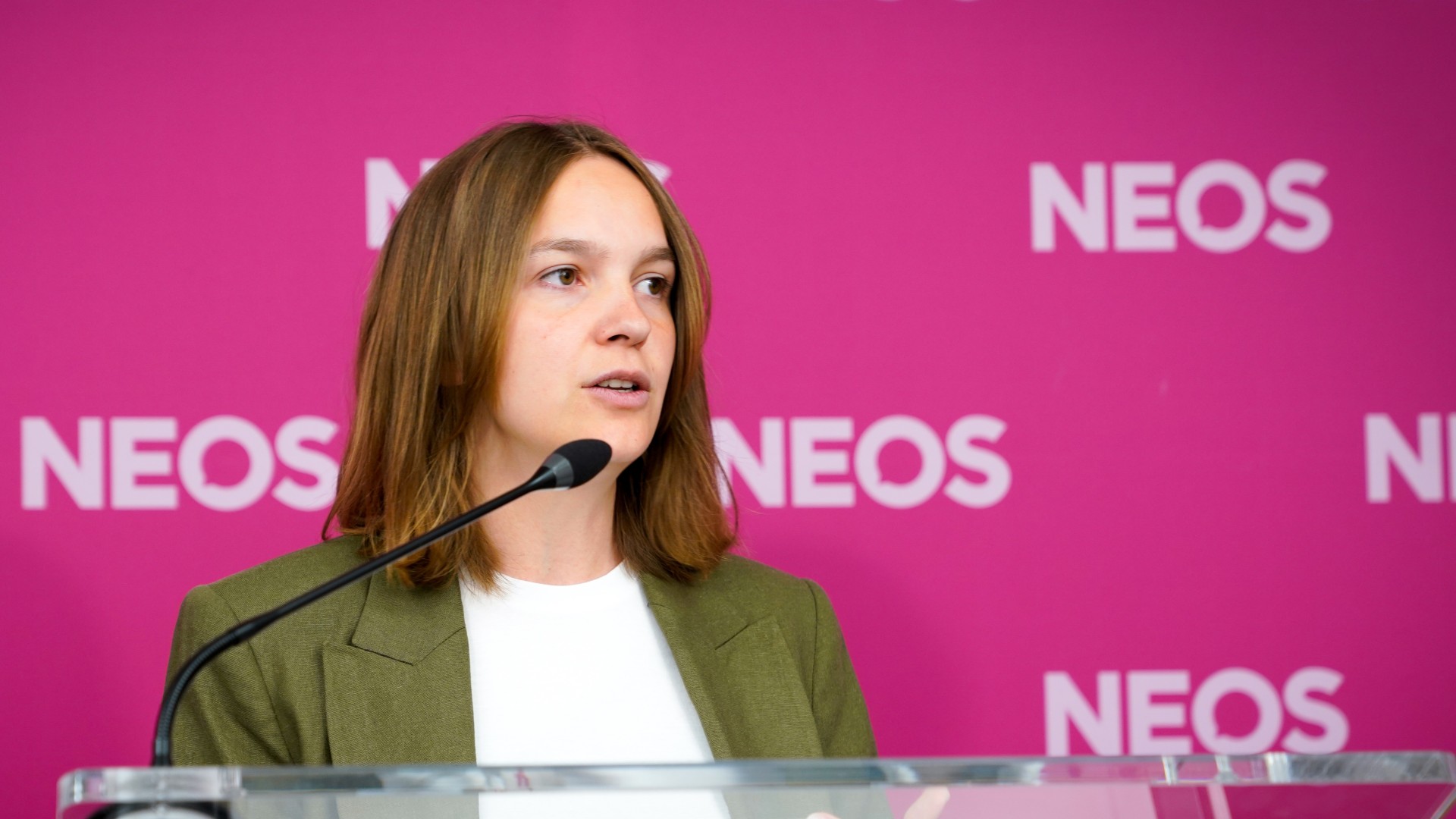 Anna Stürgkh Listen zweite für die EU-Wahl 2024 der österreichischen Partei NEOS-5948x3346
