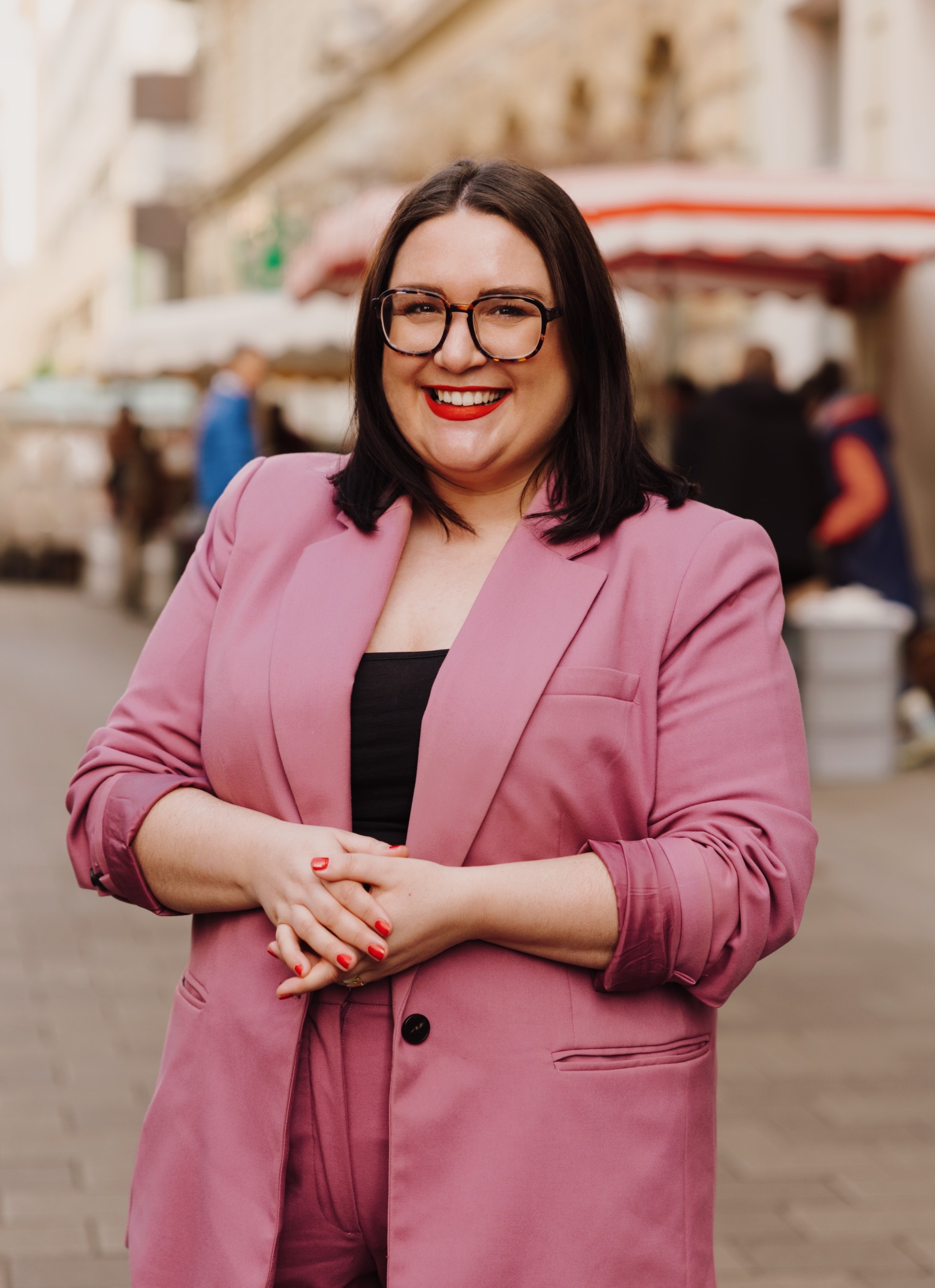 ISIMG-863677 2 (2)-3336x4597