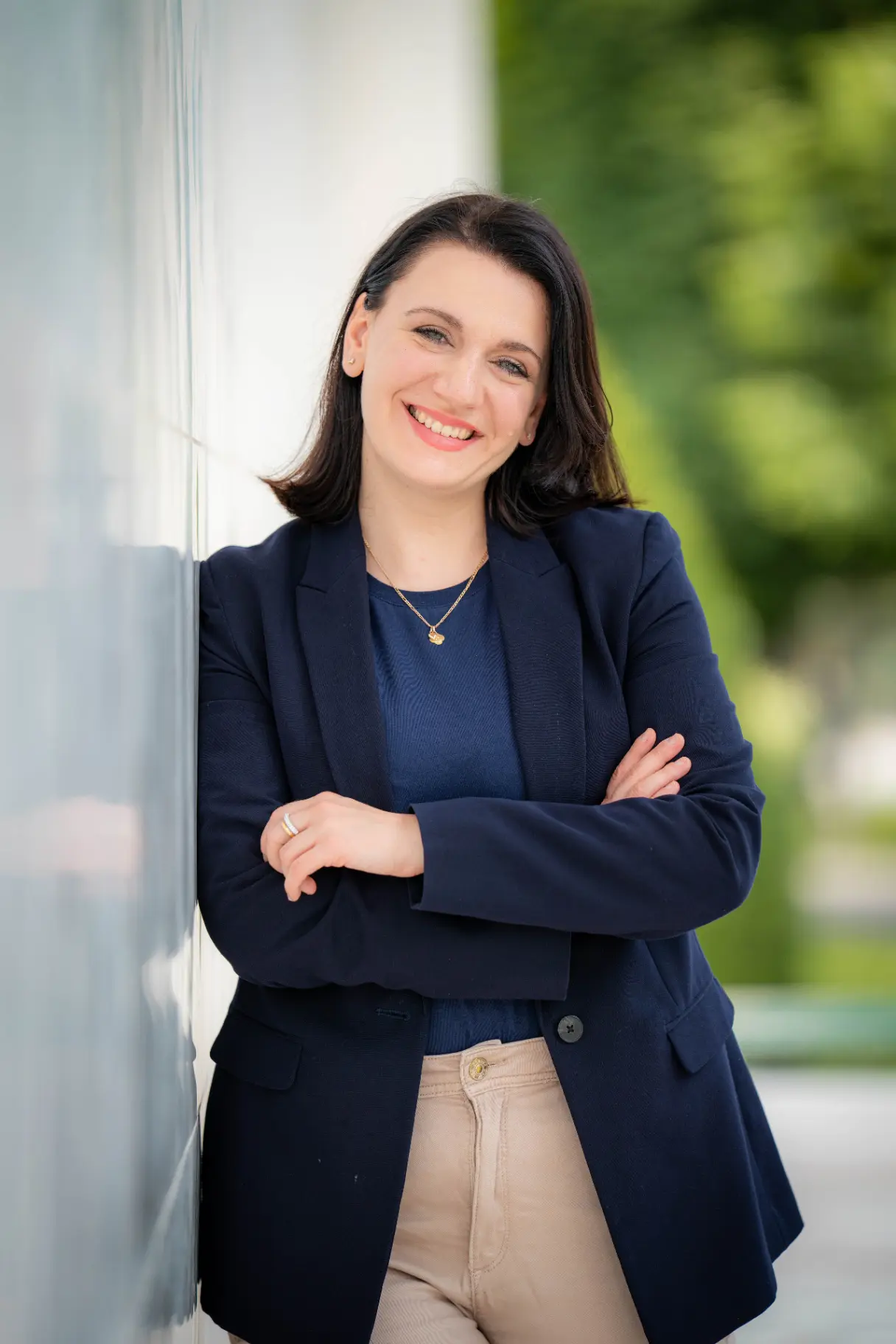 Dolores Bakos