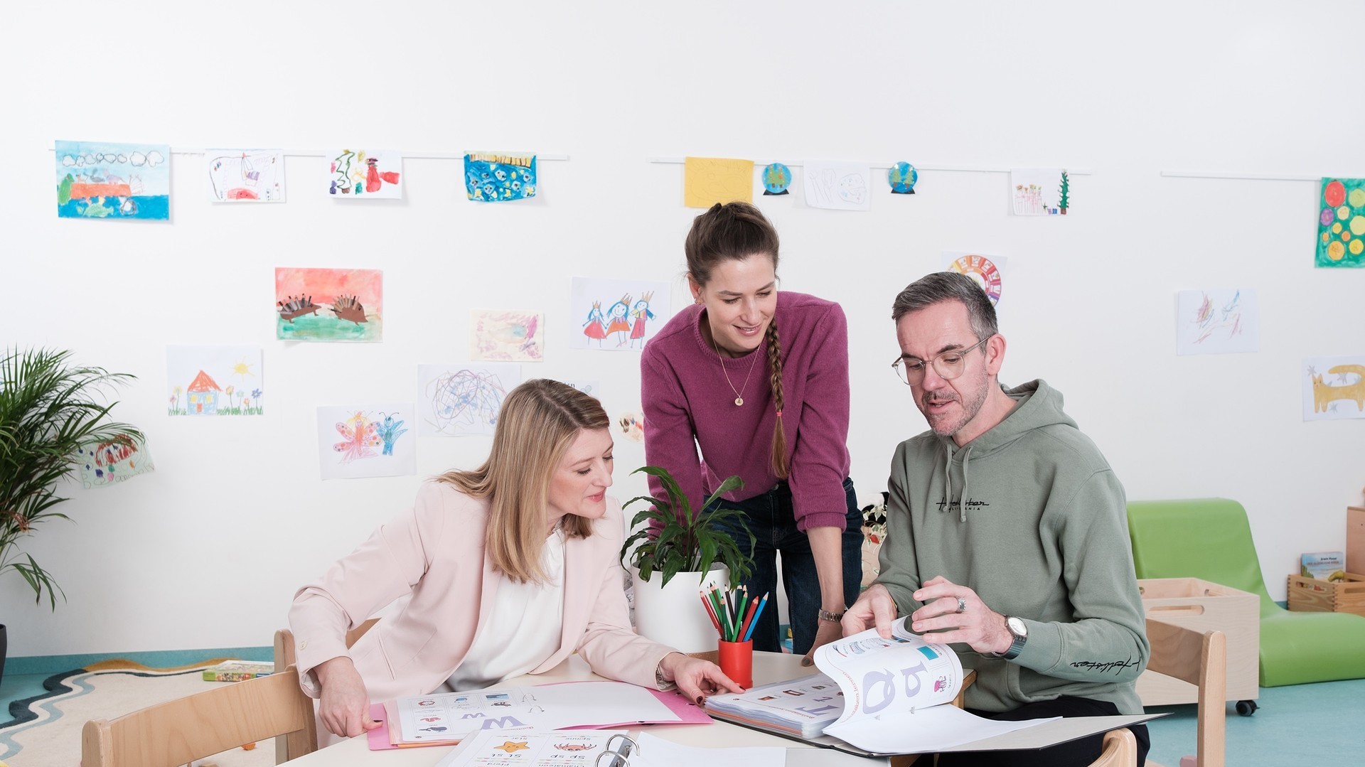 20251211 BE Kindergarten Kampagne Vorauswahl 005.jpg compressed-1920x1079