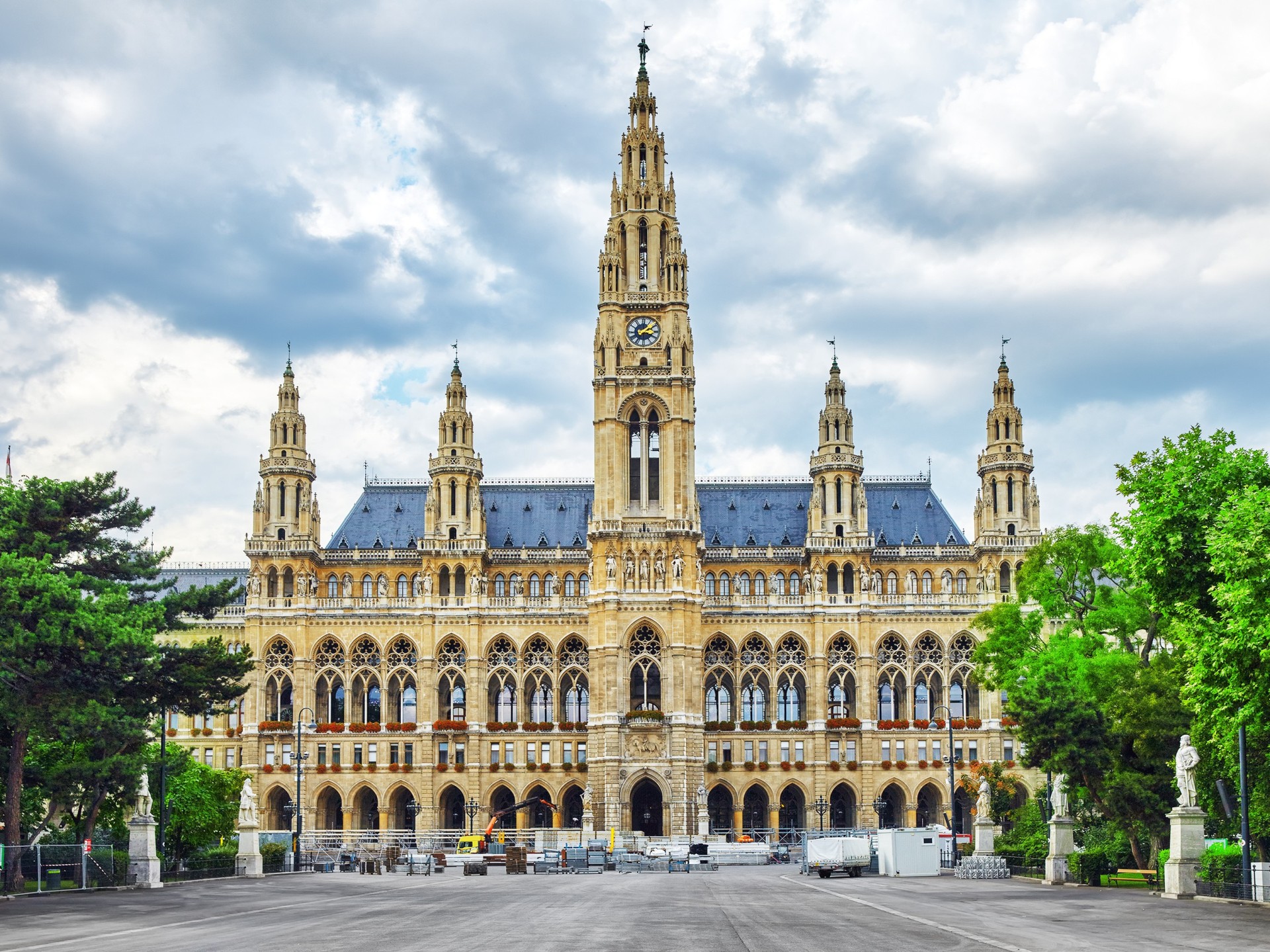 AdobeStock 98494210-2668x2000