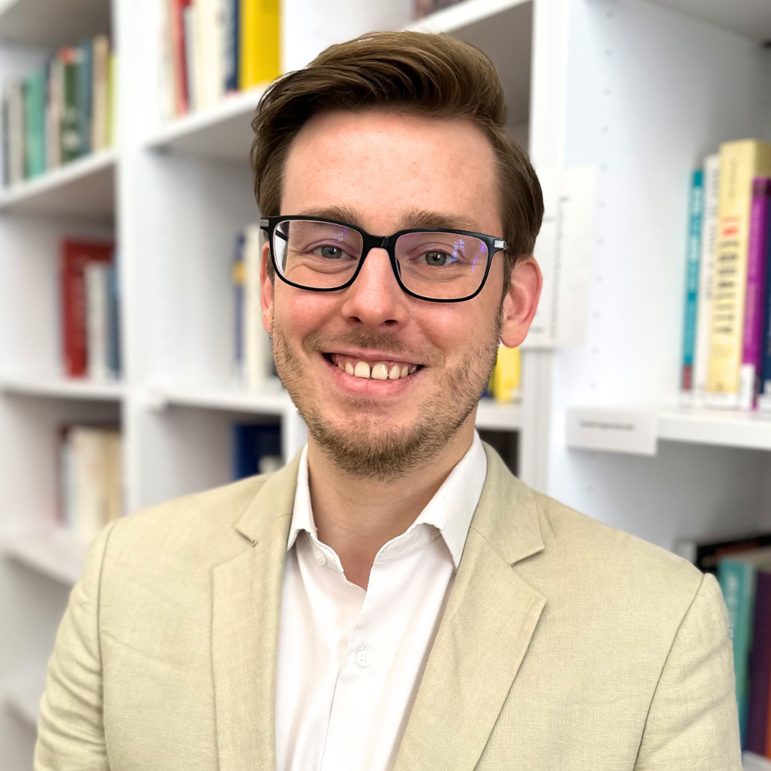 Christoph Hofer (NEOS Lab Mitarbeiter Foto vorübergehend Juni 2026)