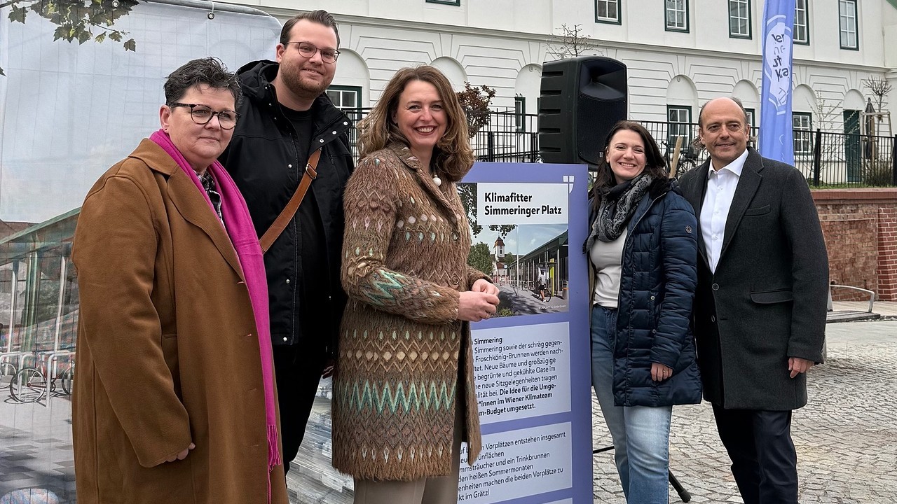 Vorplatz Simmering.jpeg