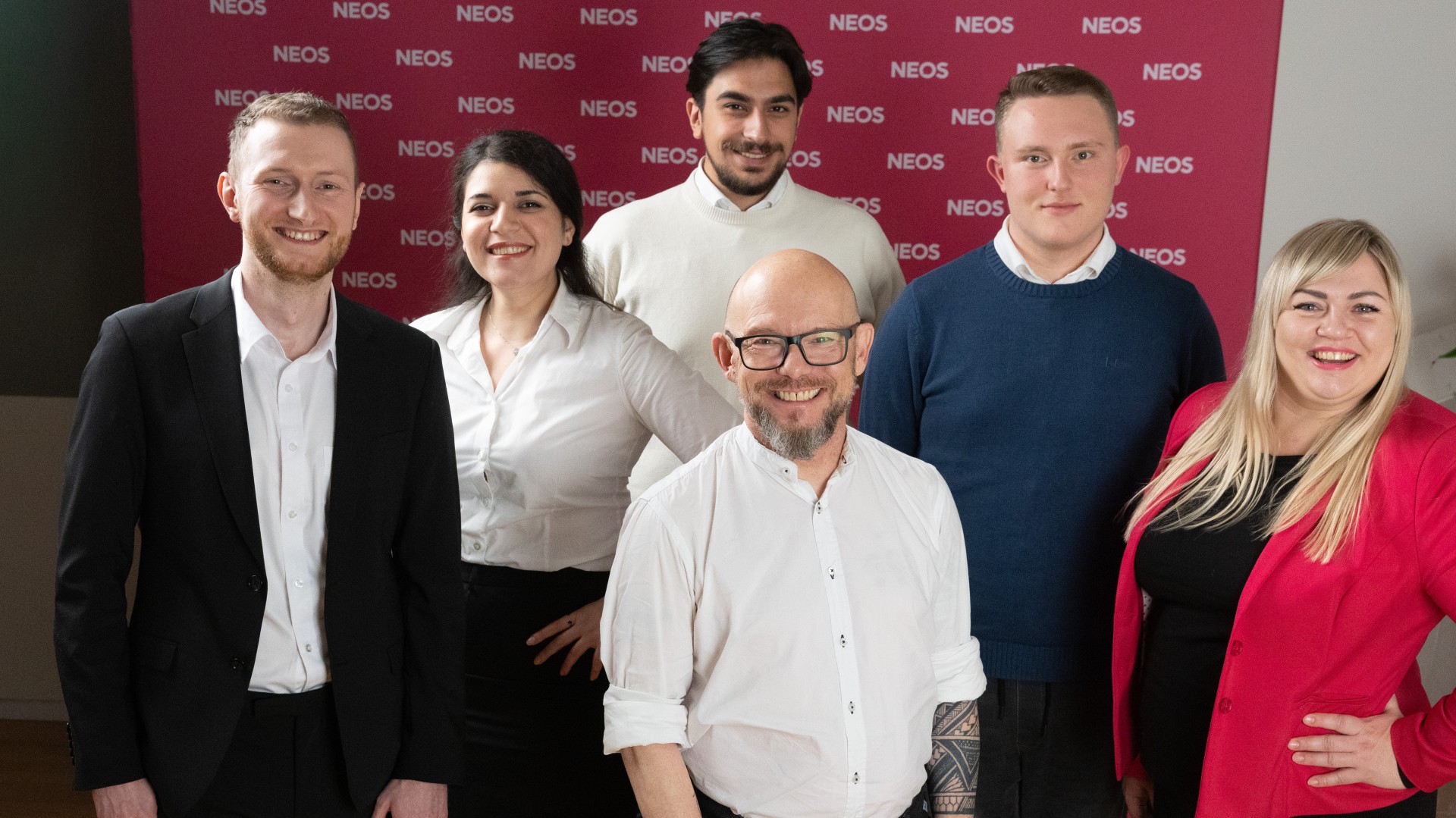 Team NEOS STP-10-5724x3218