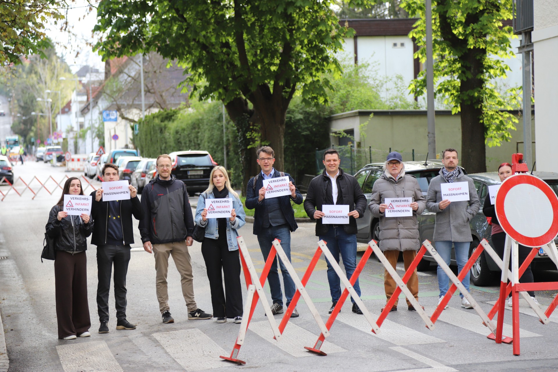 Demo Ruckerlberggasse 1