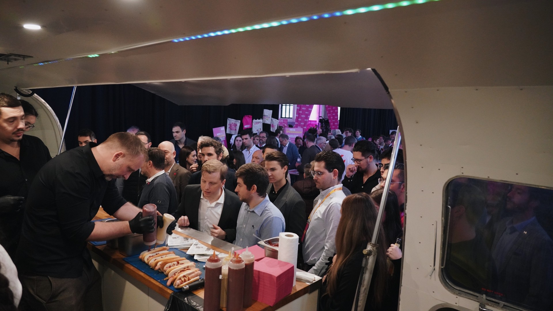 2025-11-15 NEOS Mitgliederversammlung 130.JPG compressed