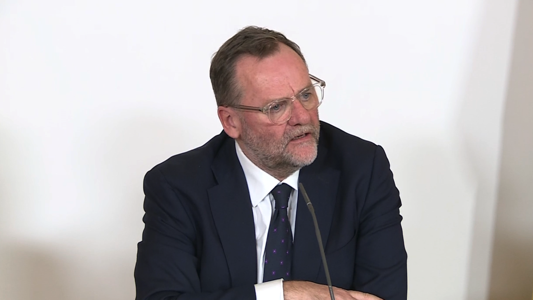 © ORF ON (Screenshot) Sepp Schellhorn präsentiert Entbürokratisierungspaket