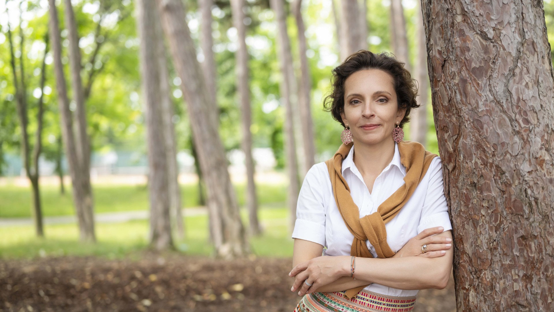 Martina Kuensberg Sarre 24-49-8256x4642