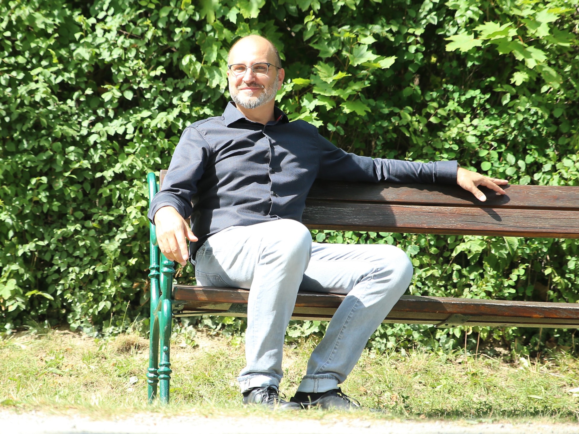 Robert Strnad 2-3200x2399