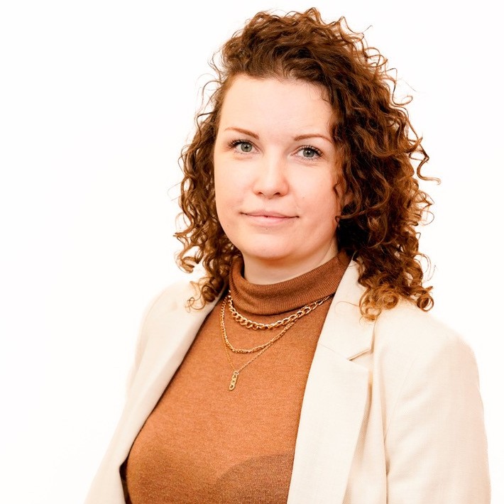 thumbnail Katrin-710x710