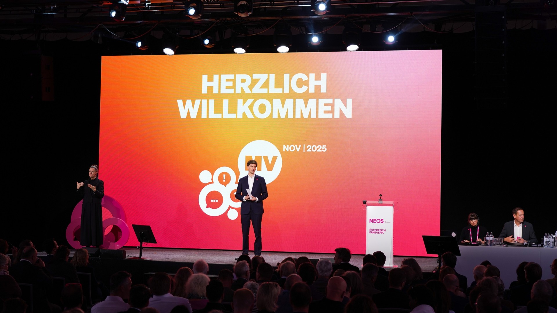 2025-11-15 NEOS Mitgliederversammlung 1.jpg compressed