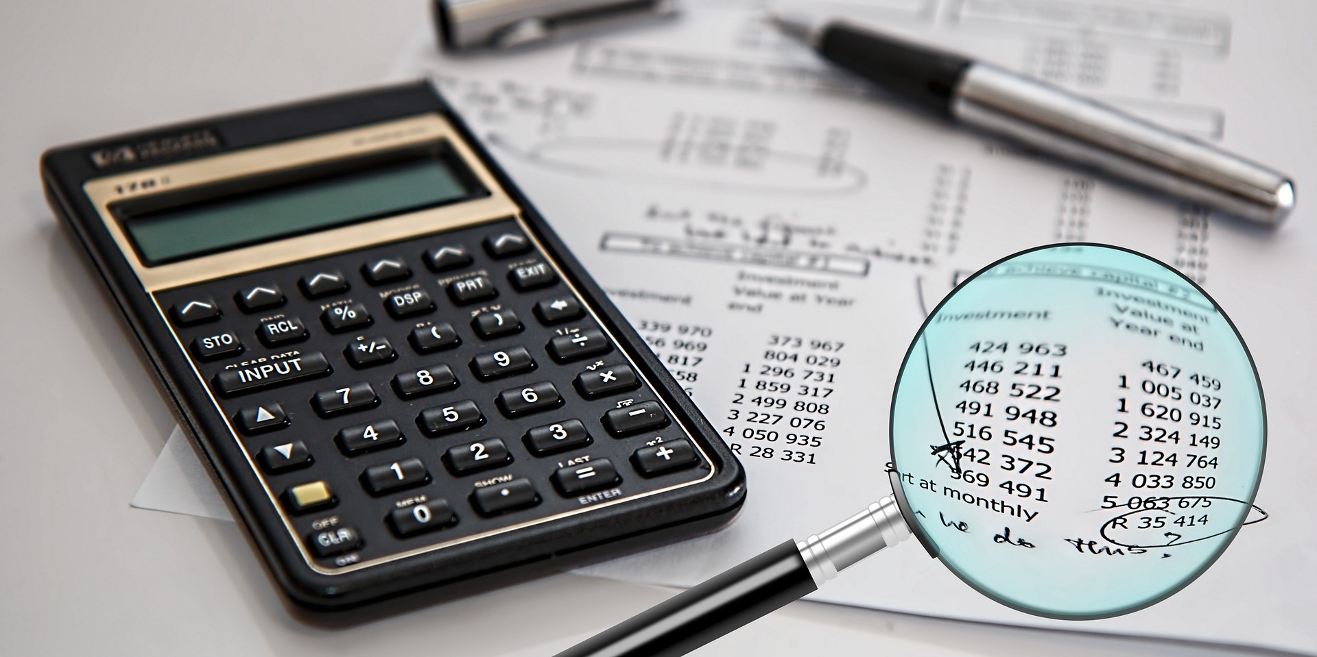 © Pixabay/tumisu
https://pixabay.com/de/photos/pr%c3%bcfung-wirtschaftspr%c3%bcfer-analyse-4190944/ audit-g2f550ac09 1920-1920x959