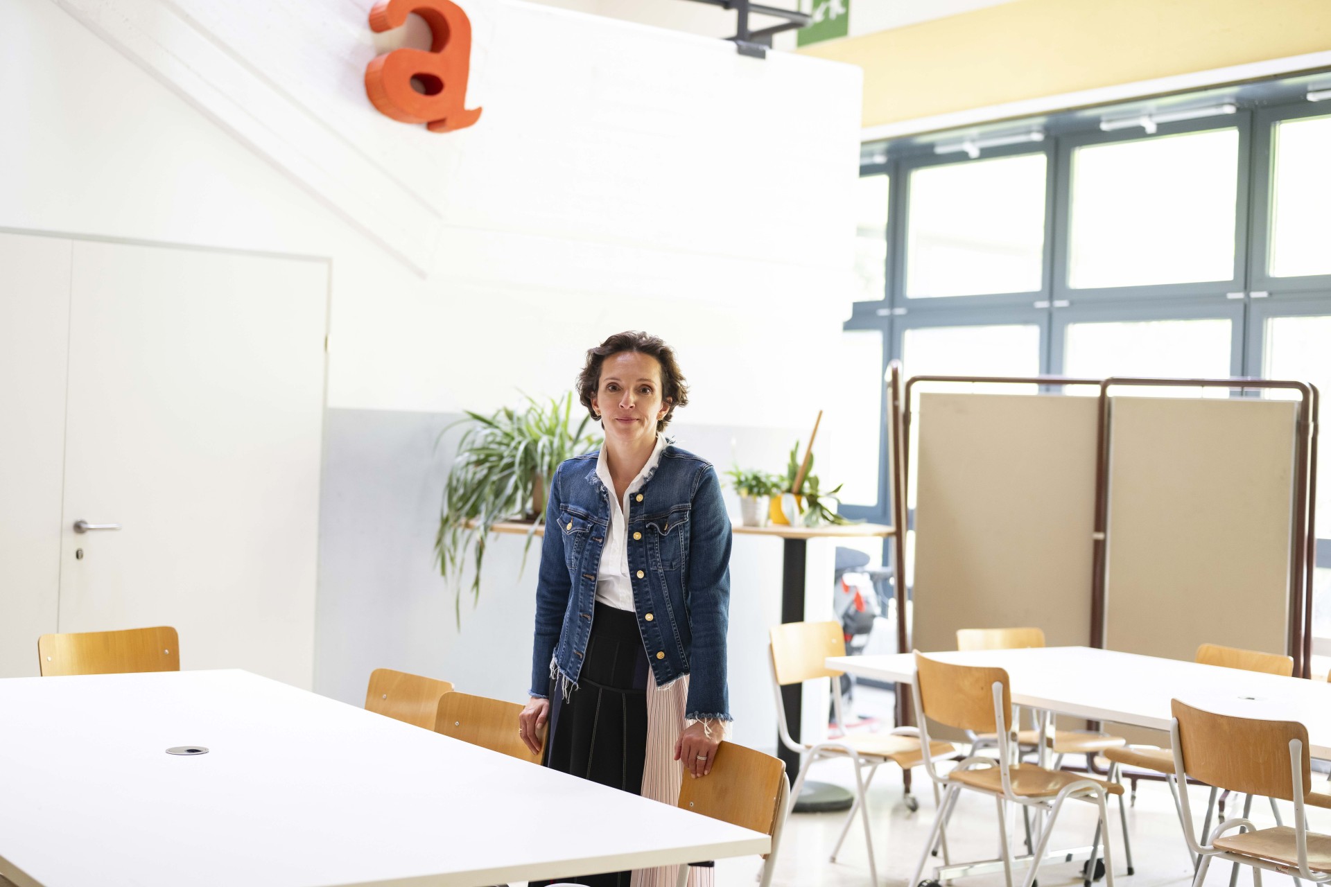 Martina Kuensberg Sarre 24-279