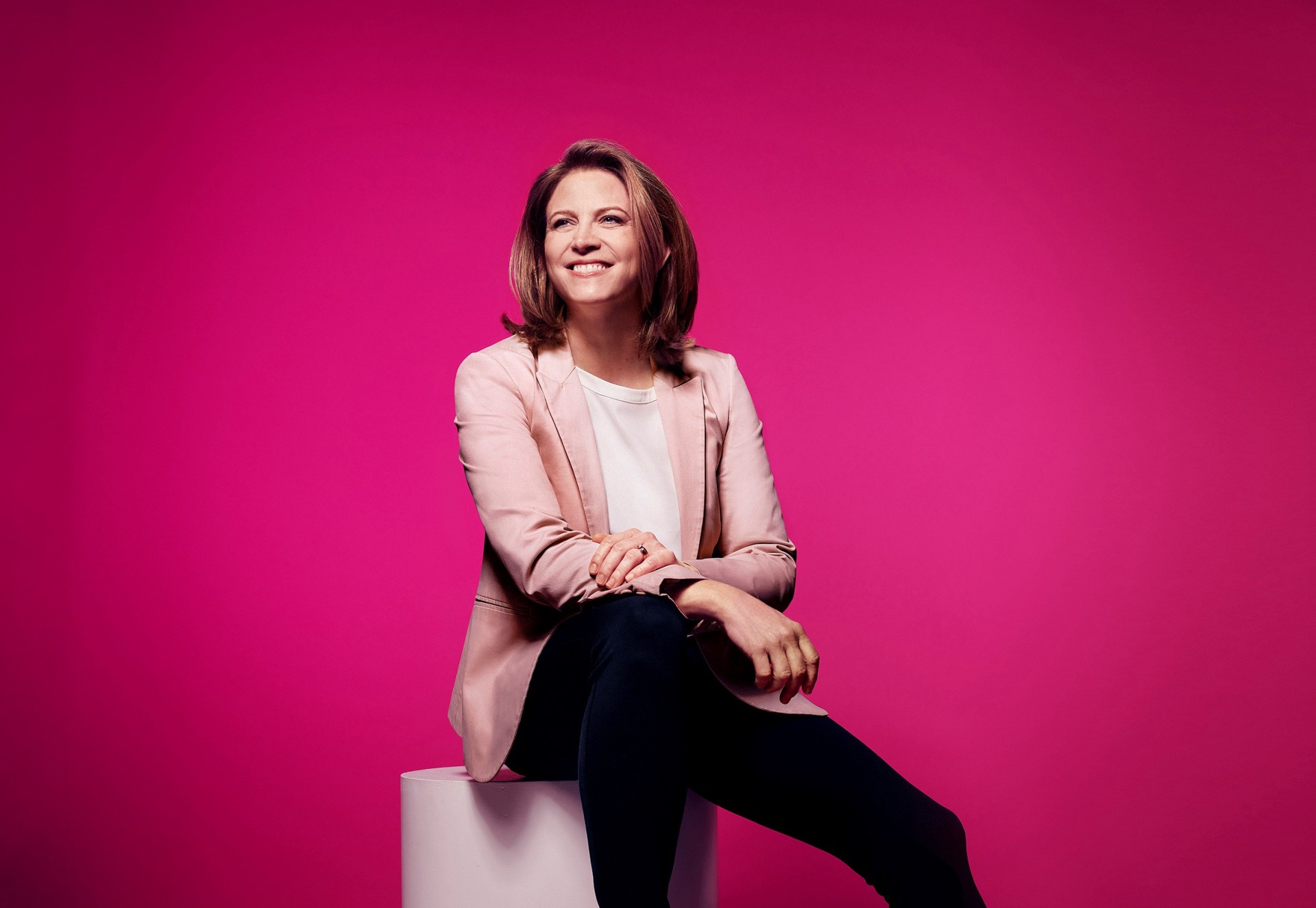 Beate 10 Jahre NEOS_klein