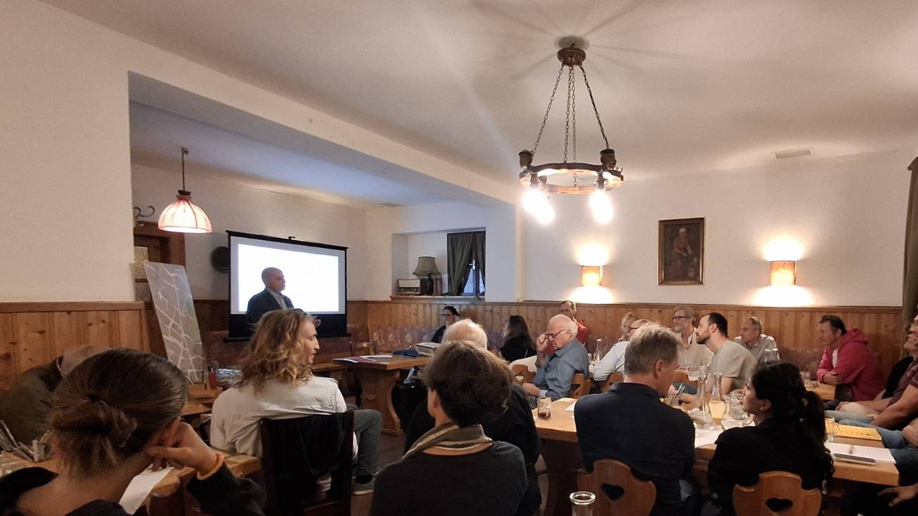 Präsentation Grinzinger Allee-1306x735