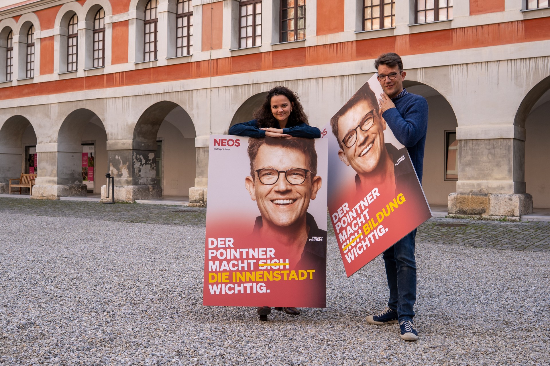 2025 10 21 PK Präsentation Herbstkampagne Philipp Pointner und Landesgeschäftsführerin Lena Pirzl 04