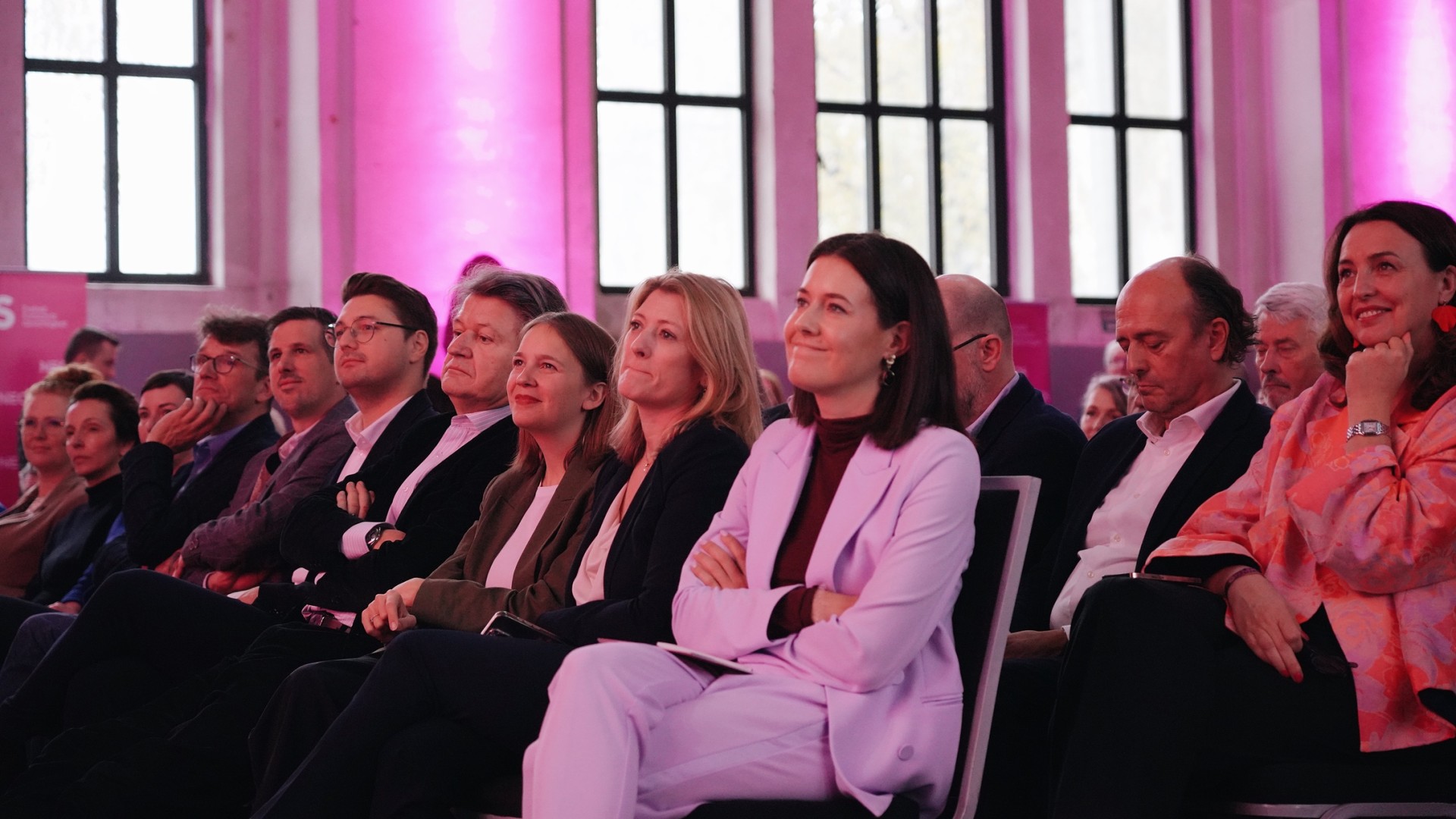 2025-11-15 NEOS Mitgliederversammlung 123.JPG compressed