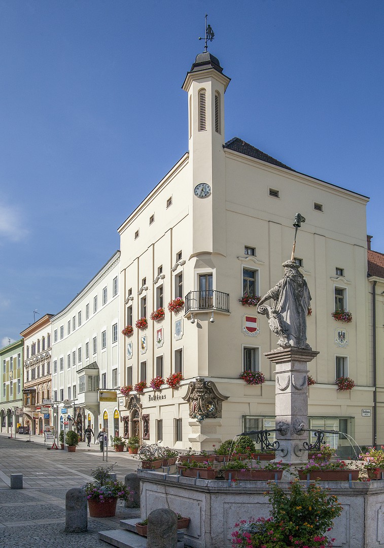 Rathaus Ried-hd