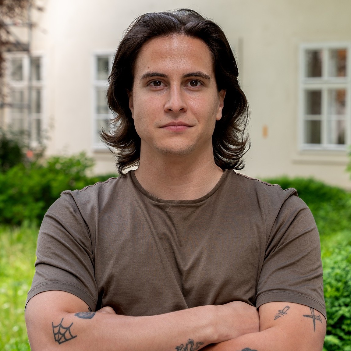 Valentin Koschier01.jpg compressed-1152x1152