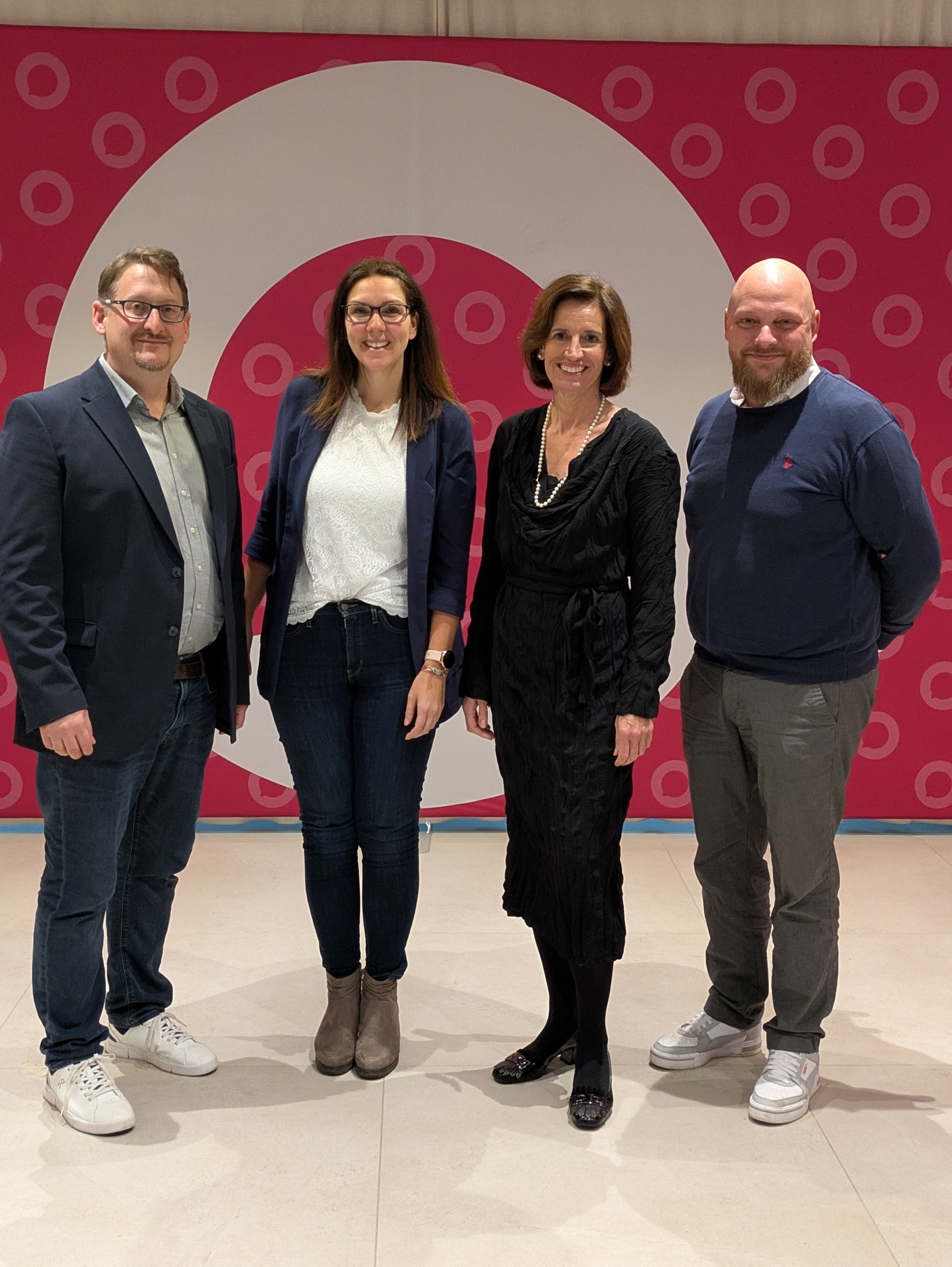 PXL 20241129 133952396.PORTRAIT.ORIGINAL