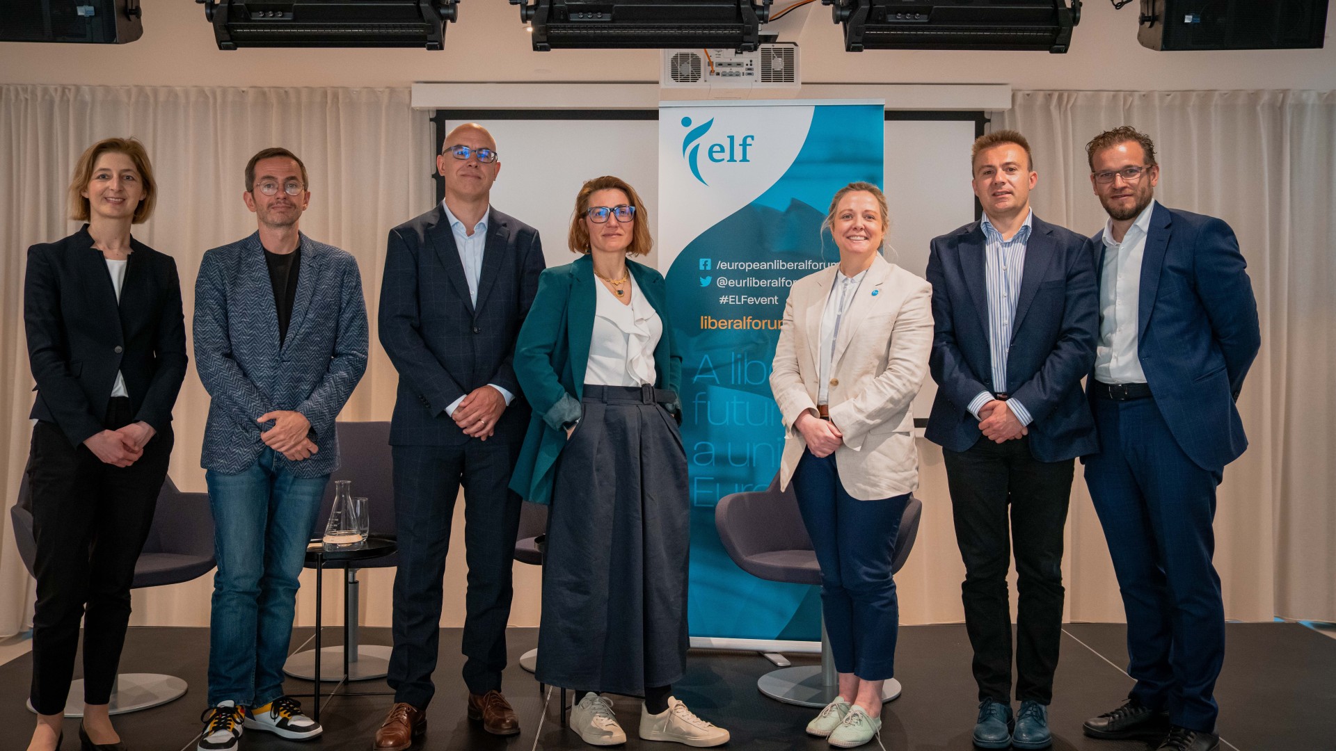 Foto (98 von 101)-7952x4473