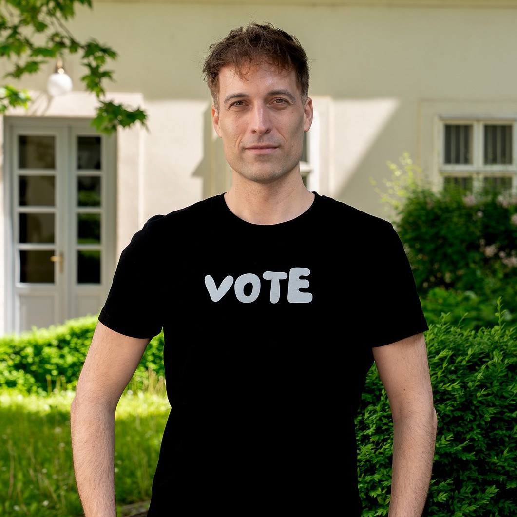 Martin Steiner04.jpg compressed-1061x1061