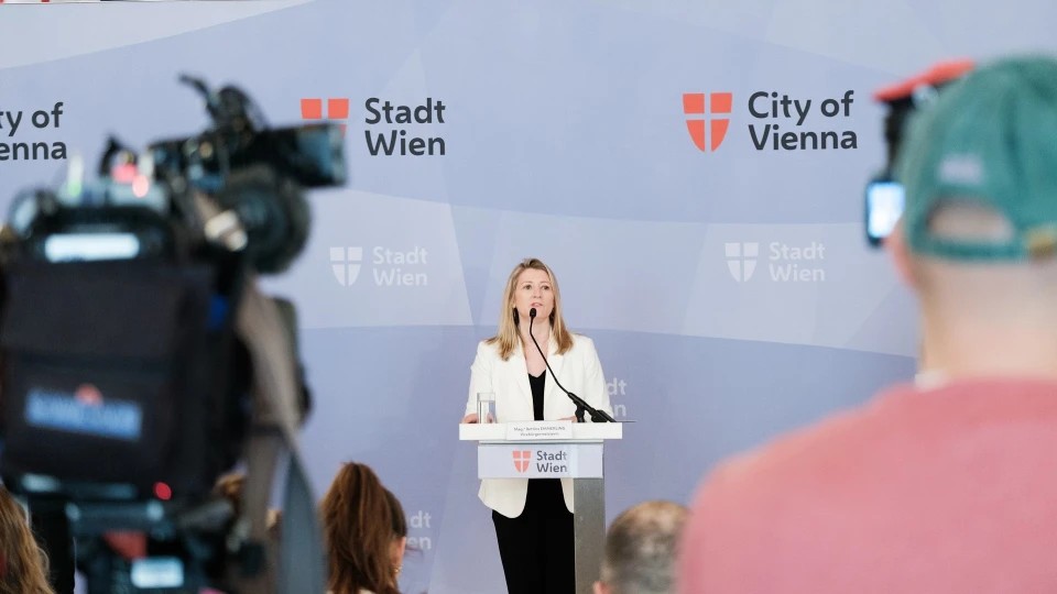 20260416 BE AuszeitWG vorab 002.jpg compressed-1920x1079-960x540