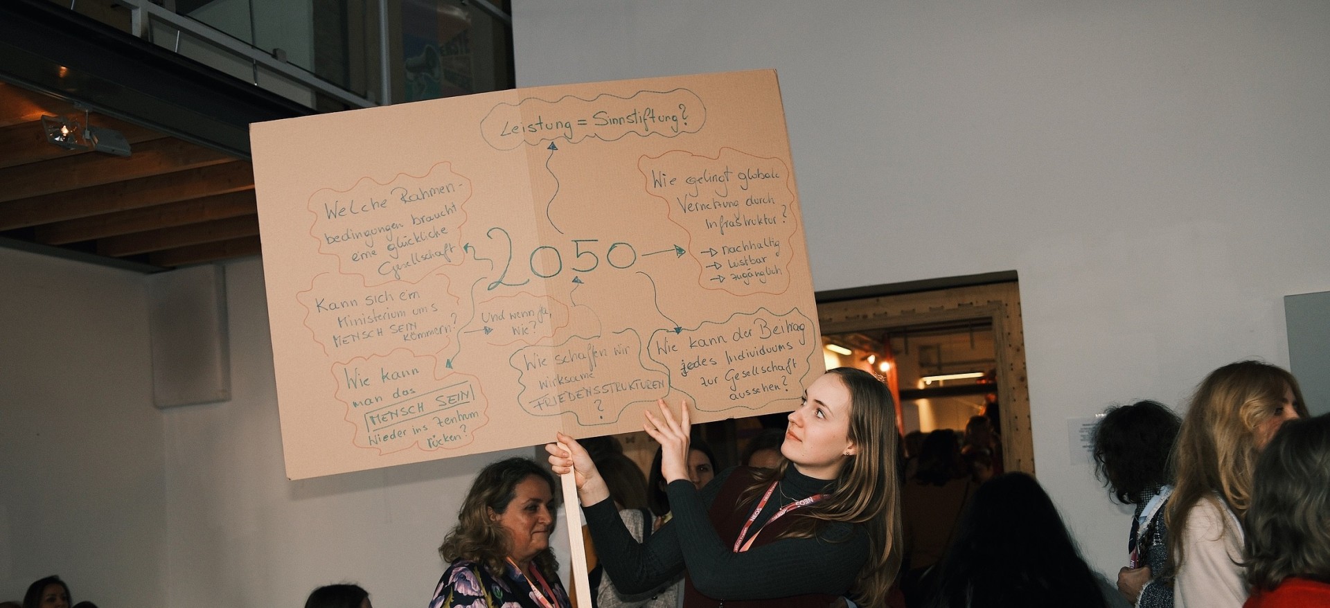 2026-02-28 Frauenkonferenz Plakate 240.JPG compressed-2277x1041