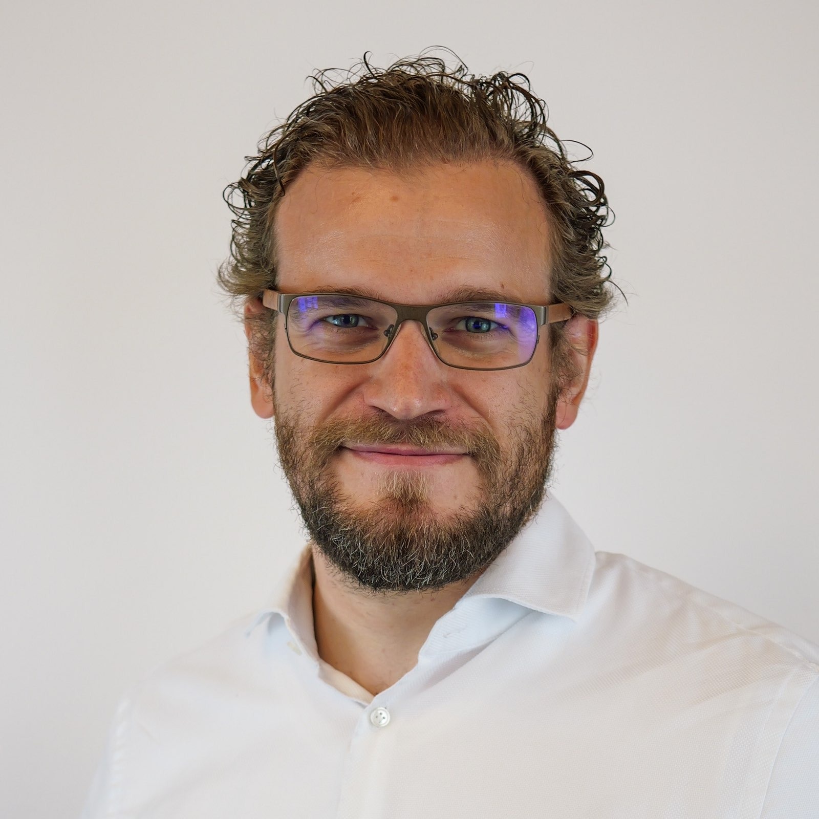 NEOS Lab MA Foto - Lukas Sustala (ab 2023)