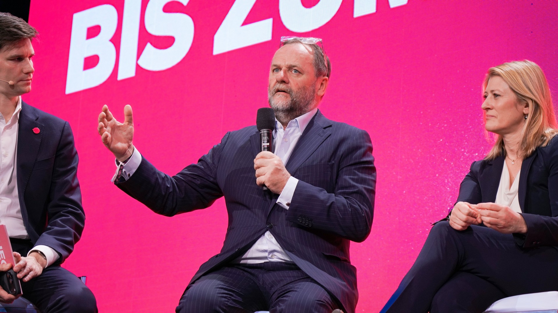 2025-11-15 NEOS Mitgliederversammlung 73.jpg compressed