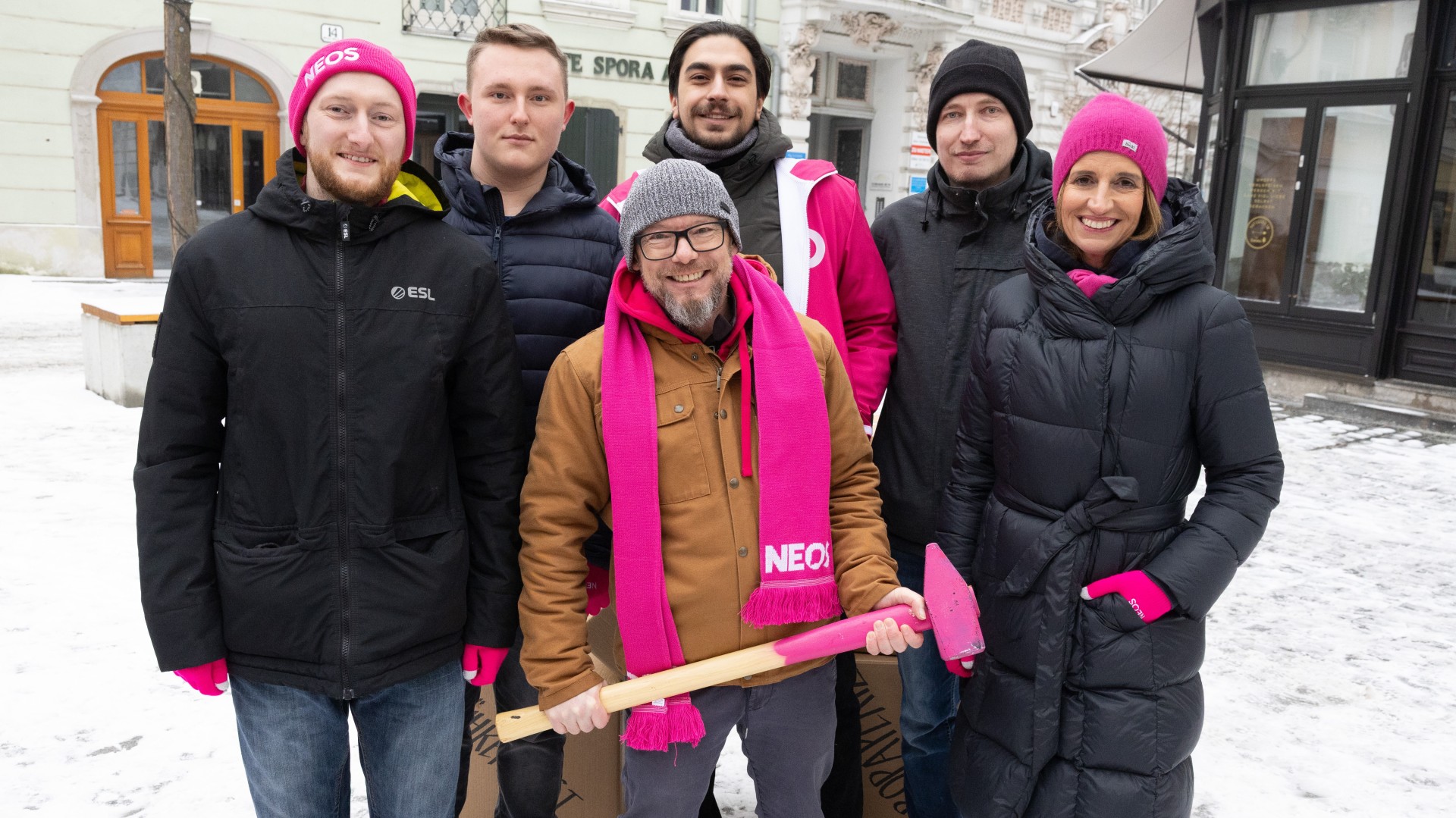 NEOS STP WK Auftakt-02-6000x3373