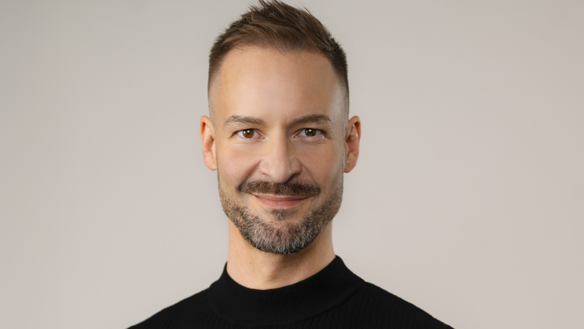 Markus Kuhn Portraits 39-3127x1760