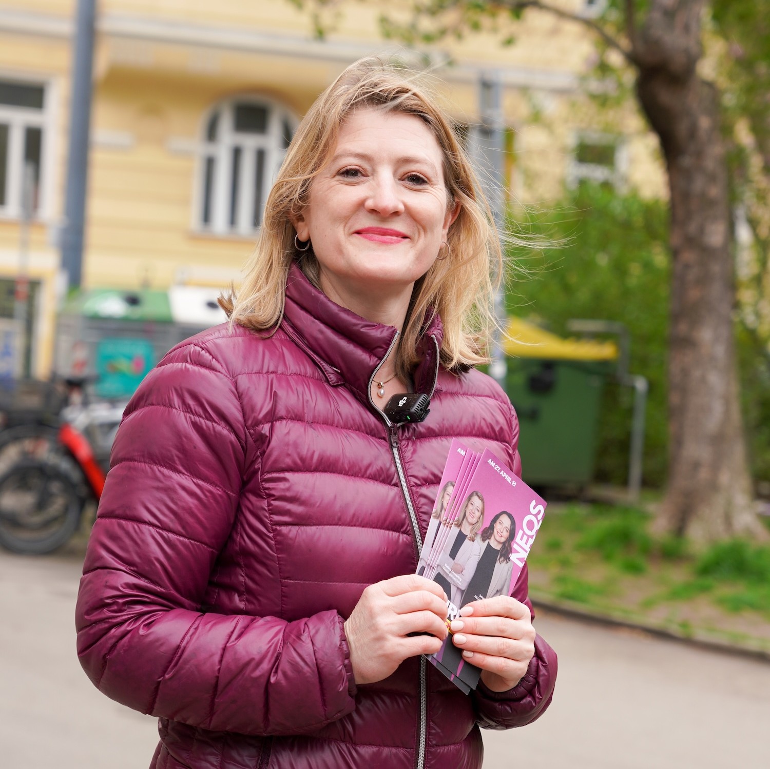 2025 15 04 Wien Wahlkampf Bettina-1500x1499