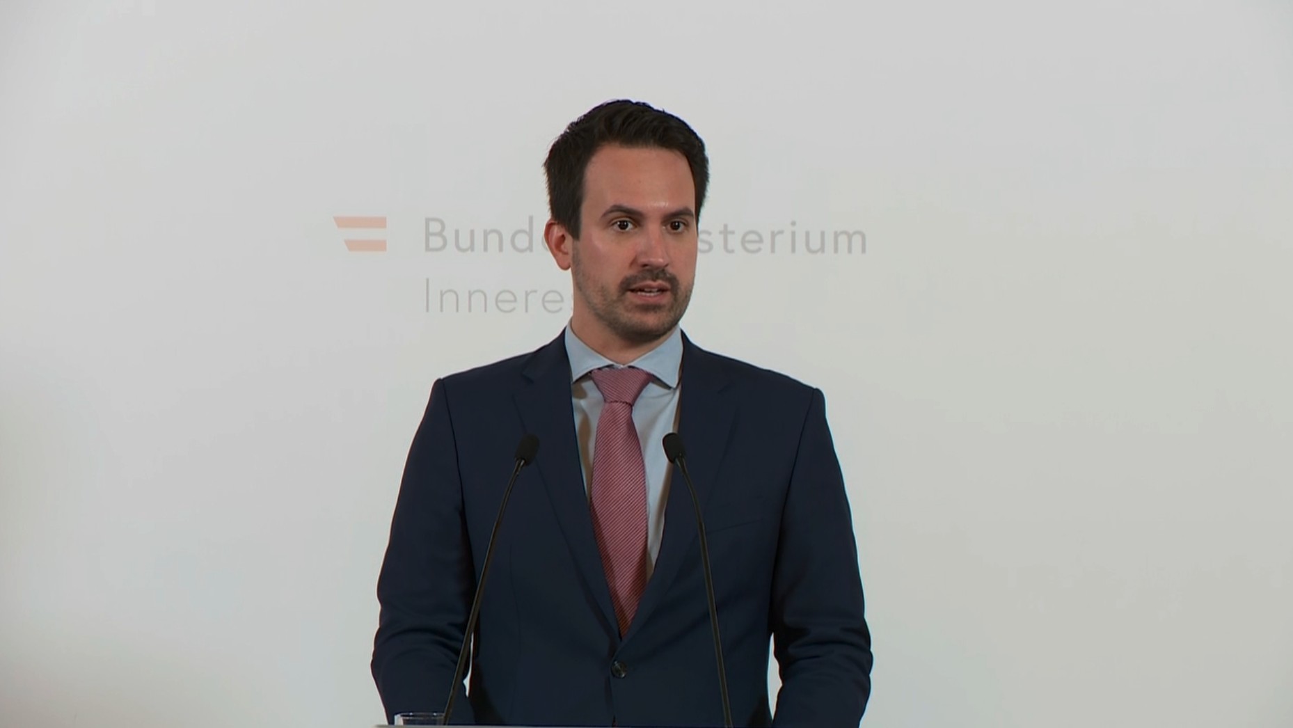 Christoph Wiederkehr, Gewaltschutzgipfel